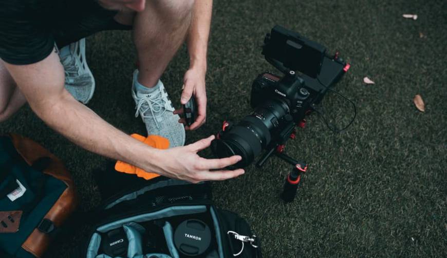 色彩心理学×动态美学，鹰潭产品视频拍摄公司唤醒感官冲击力